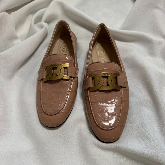 Tod's Croc Effect Chain Slip-On Loafers; Beige/Neutral; Size: 8.5US/38.5EU - Picture 1 of 7